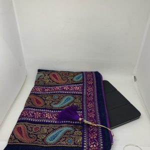 Une élégante pochette/housse pour votre tablette