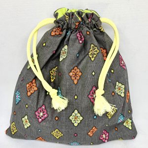Quatre pochons en coton